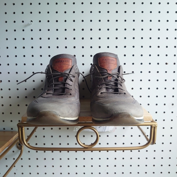 Magnanni For Neiman Marcus Leather Sneakers Shoes Grey - Picture 3 of 9